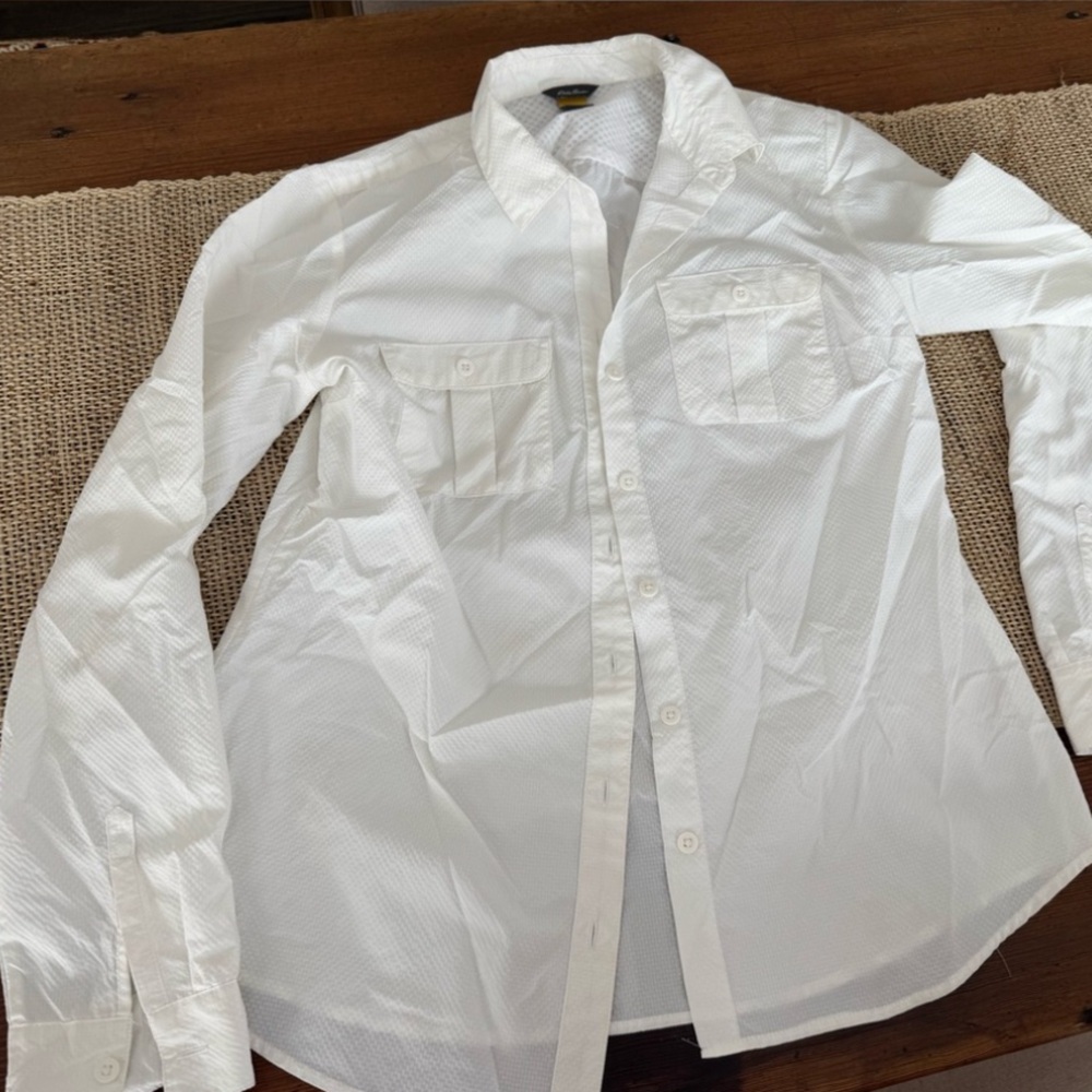 Eddie Bauer women’s fishing shirt in optic white